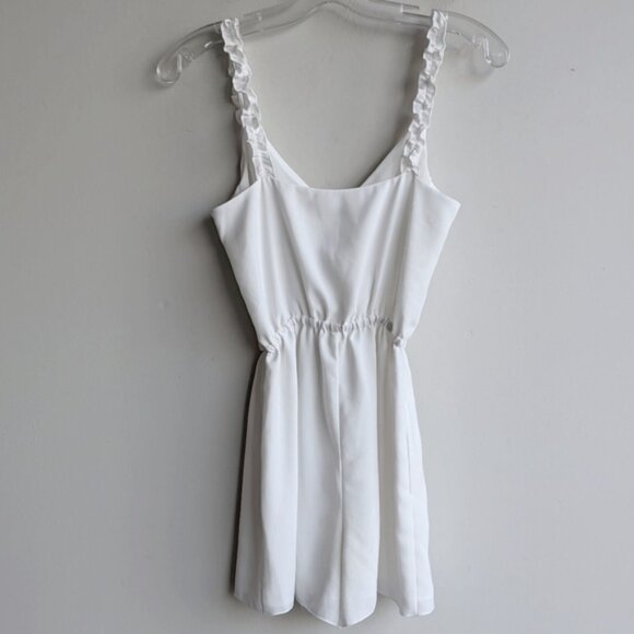 Aritzia Wilfred white Melodie sleeveless romper with ruffle straps - Picture 6 of 7